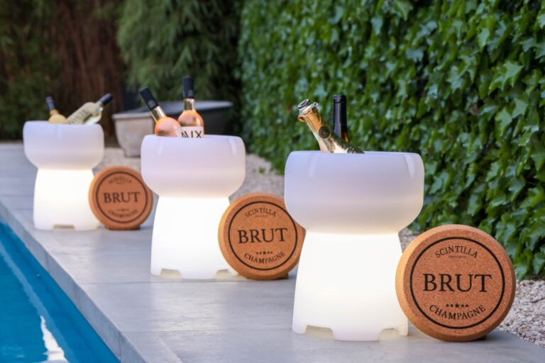 BRUT speaker